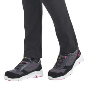 Calzado de seguridad para mujer Diadora ATHENA TEXT LOW S1PL FO SR ESD HIERRO_ROJO FRAMBUESA_3 Calzado de seguridad para mujer Diadora ATHENA TEXT LOW S1PL FO SR ESD HIERRO/ROJO FRAMBUESA