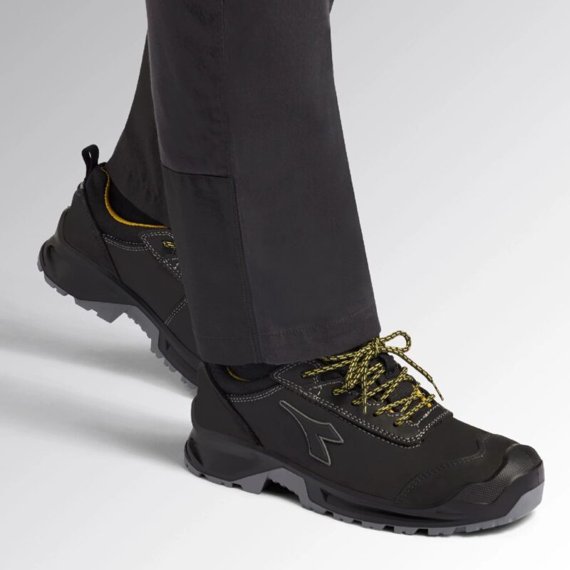calzado de seguridad diadora CLASSIC LOW NEGRO S3S FO SC LG SR calzado de seguridad diadora CLASSIC LOW NEGRO S3S FO SC LG SR
